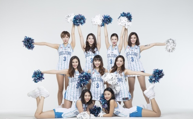 表现出色 表现出色