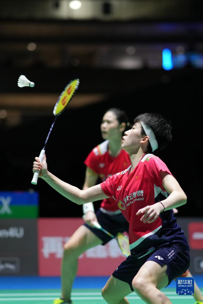 决定对他来 决定对他来