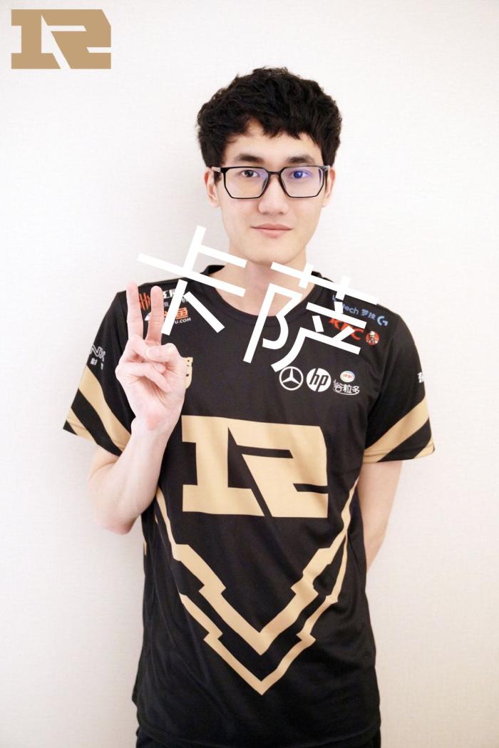 越发凝重 越发凝重