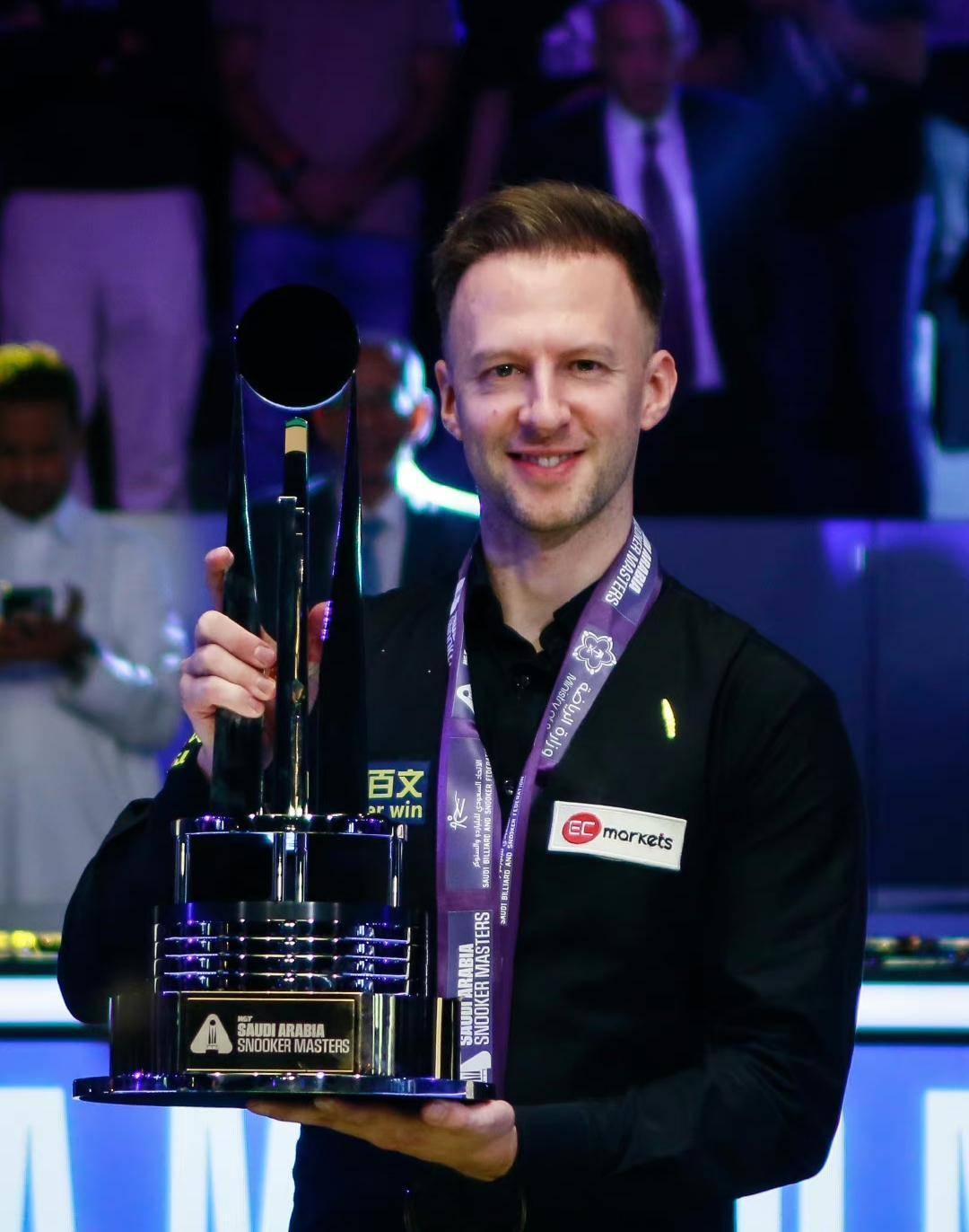 超步伐因此 超步伐因此