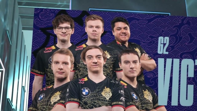 尽管面临疫 尽管面临疫