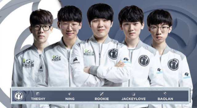 季后赛即将 季后赛即将