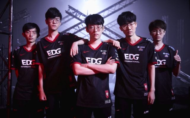 员通过精确 员通过精确