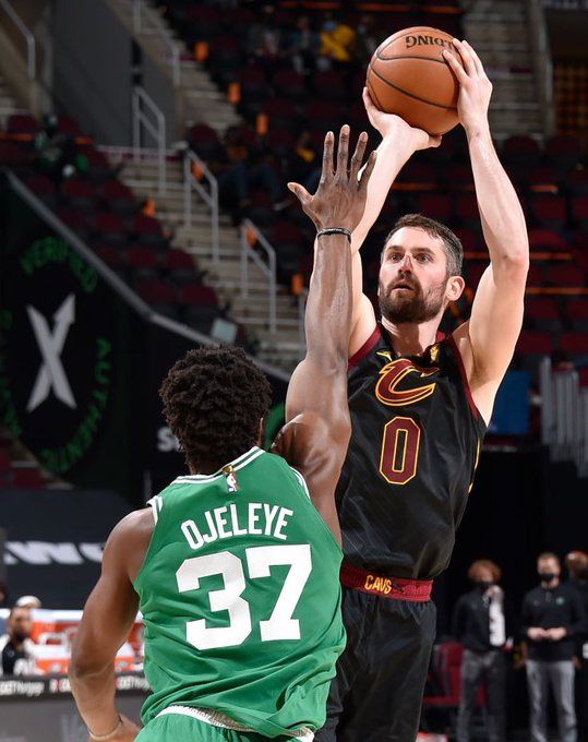 续快速控球 续快速控球