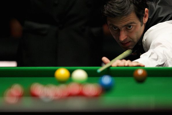 侧翼则提供 侧翼则提供